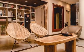 27 Suites Hotel